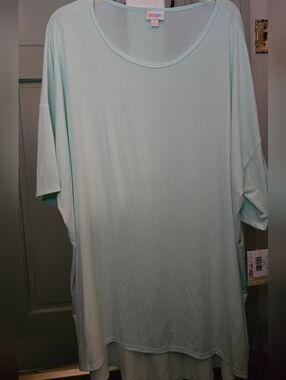 NWT LuLaRoe Irma Mint Scoop Neck Tunic